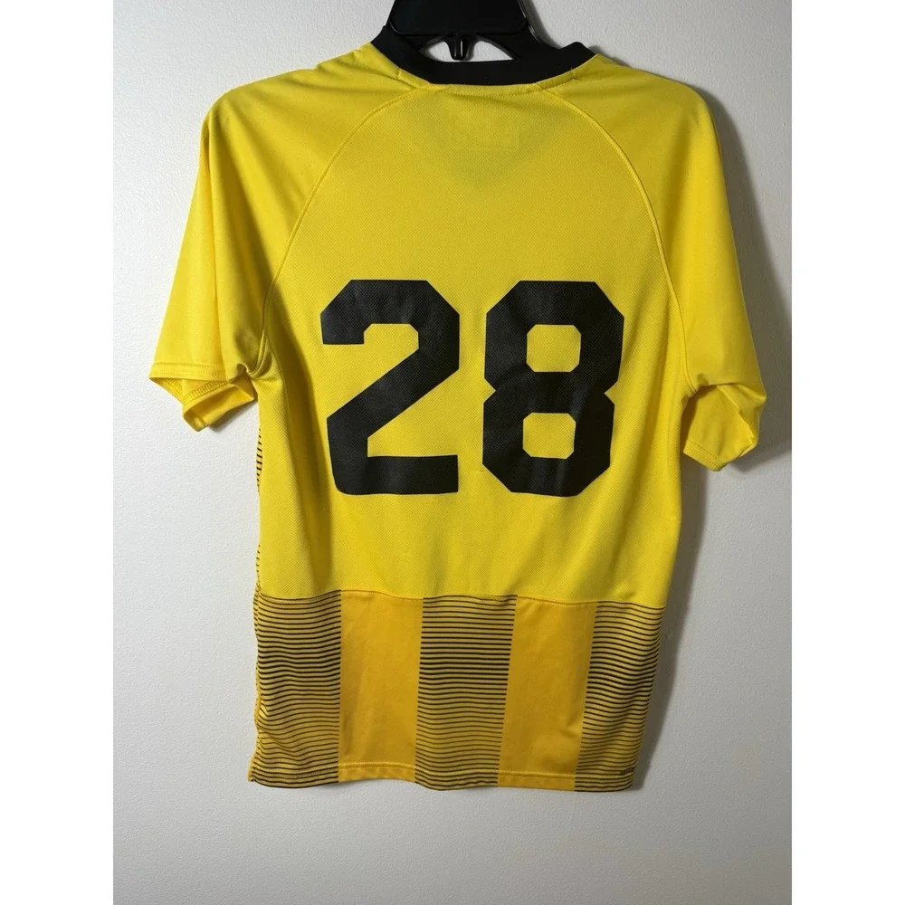 New Balance UFA Football Soccer‎ Jersey Men's Small #28